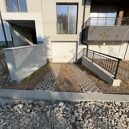 Mk Krustova Vada Parking!!! Lägenhet