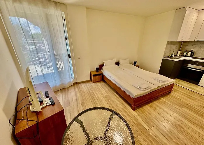 Mk Krustova Vada Parking!!! *